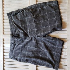 Quicksilver Regular Fit Plaid Charcoal Grey Shorts
